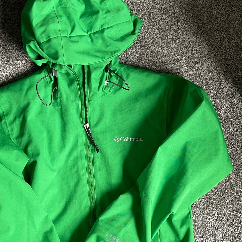 Columbia Raincoat - XS - Green - Like New! Barely Worn!